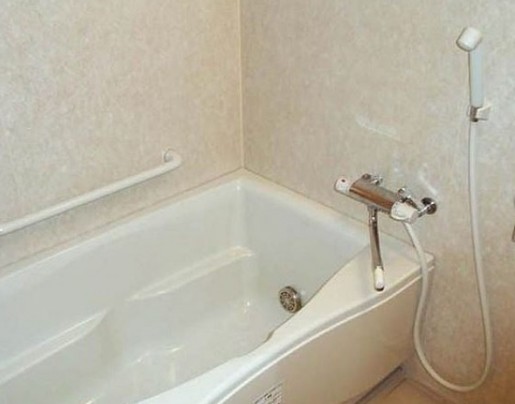 バス・シャワールーム　☆ゆっくりくつろげるお風呂☆