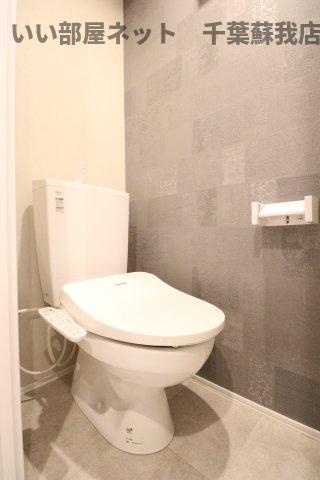 トイレ　清潔感のあるトイレです