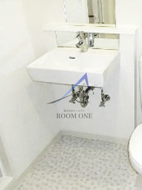 洗面設備　独立洗面台です。