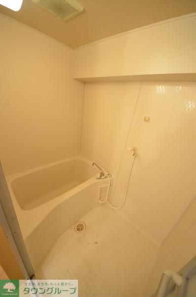 バス・シャワールーム　☆一日の疲れを取る癒しの空間☆