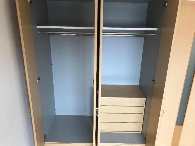 収納　クローゼット