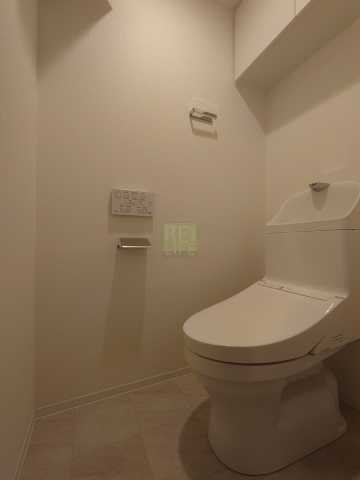 トイレ　ディームス東新宿