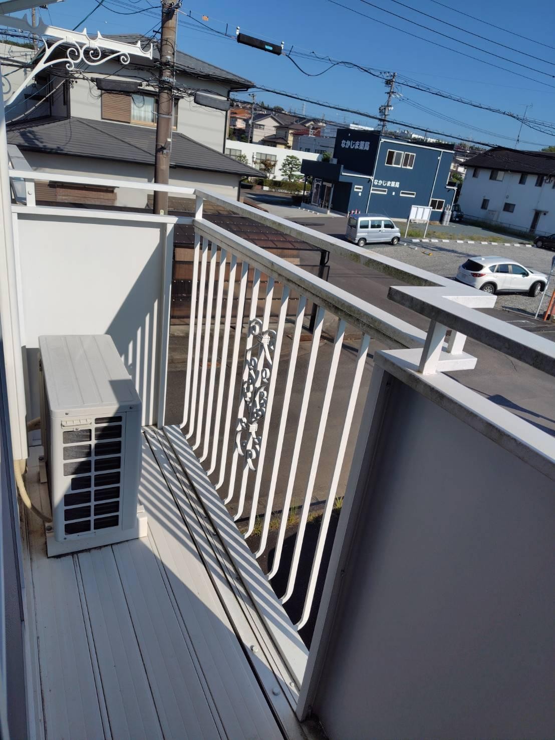 バルコニー　陽当り良好