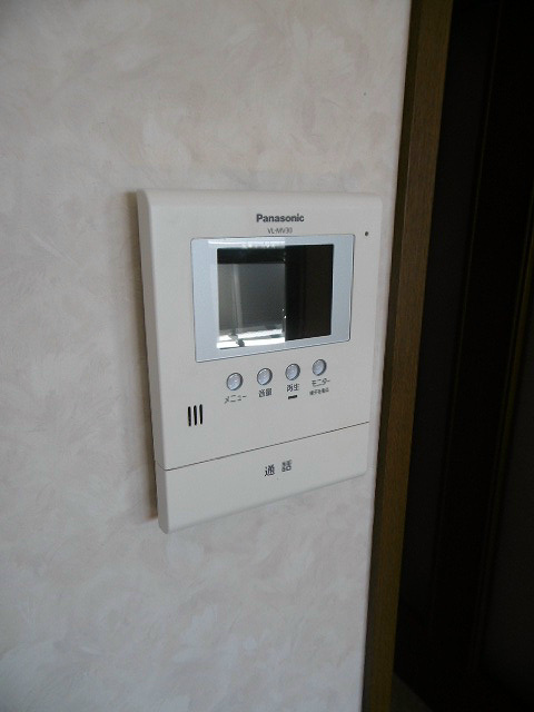 セキュリティ　TVモニターホン　※写真は　204号室（反転）