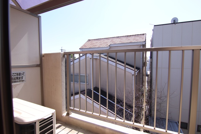 バルコニー　※別室の参考写真の為、現況優先です。