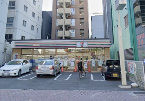 コンビニ　セブンイレブン 名古屋新栄1瓦町店（コンビニ）まで166m