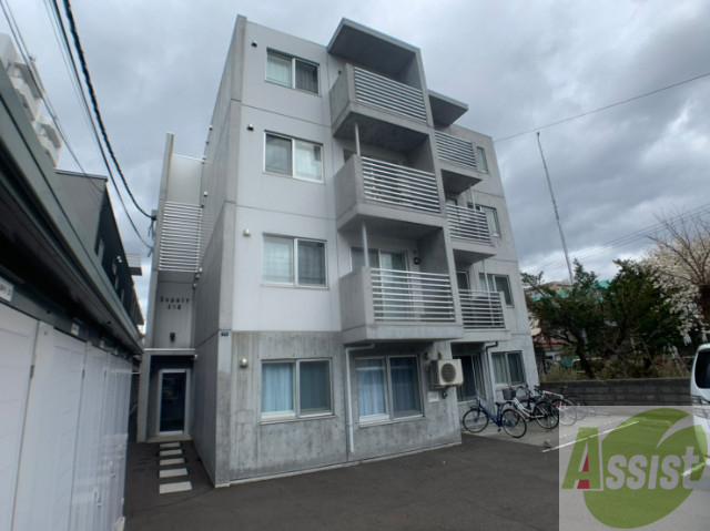 建物外観　札幌市北区北二十一条西「エスポワール２１６」