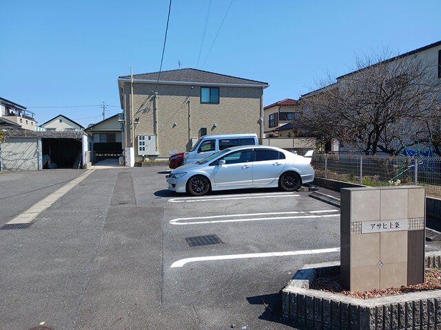 駐車場　駐車場完備です
