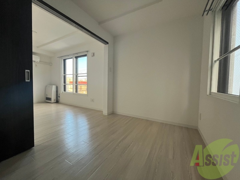 その他部屋・スペース　洋室の家具の配置を考えてみるのも楽しいですよ。