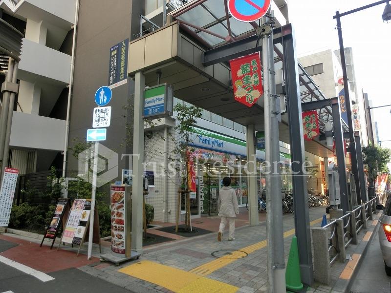 コンビニ　ファミリーマート亀戸駅前店（コンビニ）まで767m