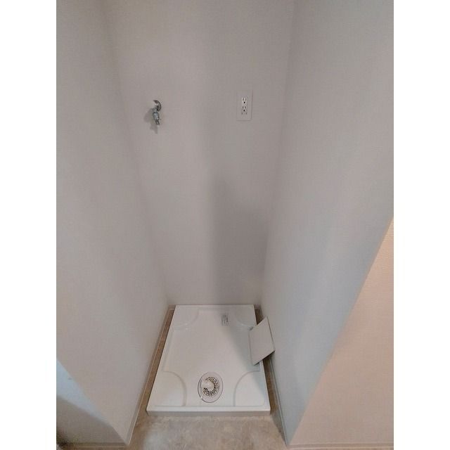 その他　洗濯機置場