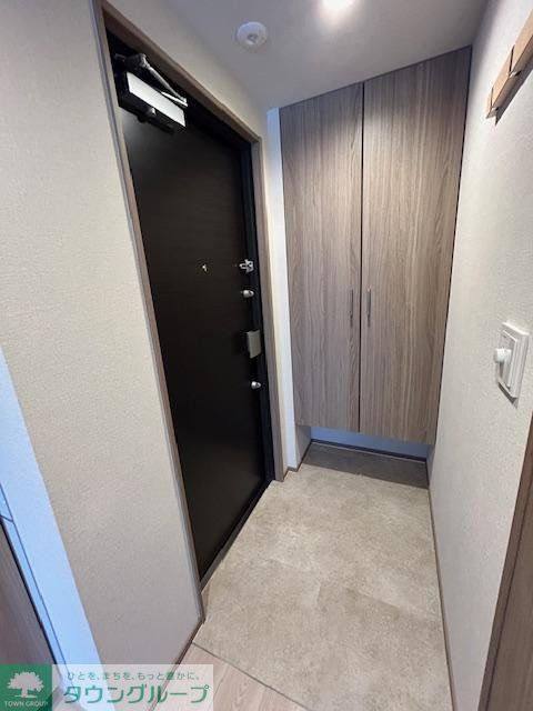 玄関　キッチン