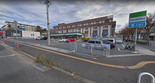 コンビニ　ファミリーマート 明舞団地店（コンビニ）まで947m
