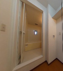 バス・シャワールーム　※掲載写真は同タイプ住戸の参考写真です。間取り・内装等が異な