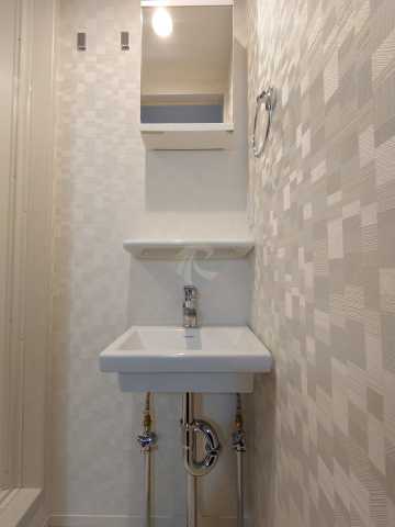 洗面設備　HE ROOM’S中野本町