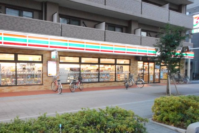 コンビニ　セブンイレブン　川口４丁目店（コンビニ）まで93m