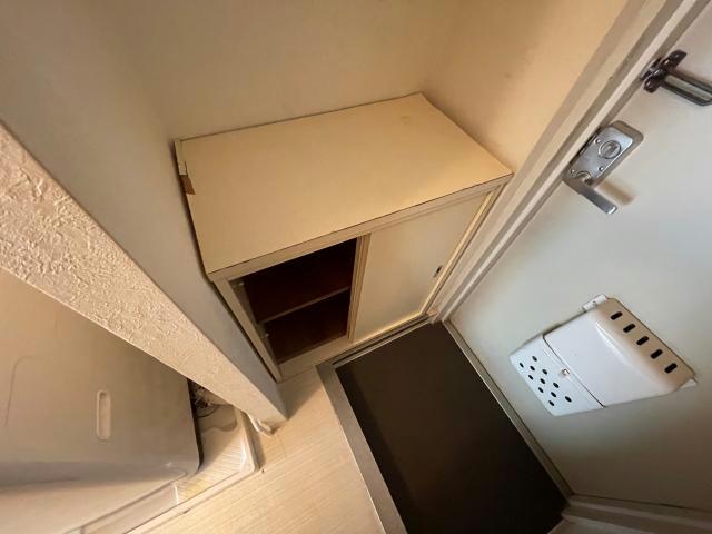 収納　シューズボックス