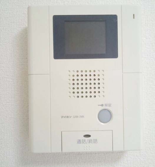 セキュリティ　★モニター付きインターホンで来客時も安心★