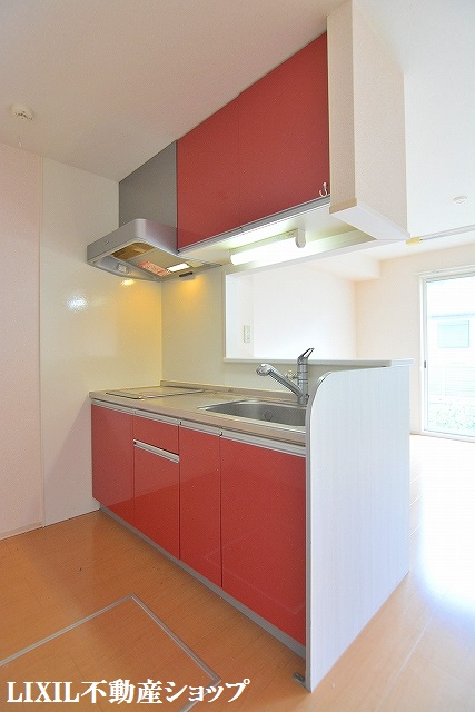 キッチン　２口ＩＨクッキングヒーターのシステムキッチンです。