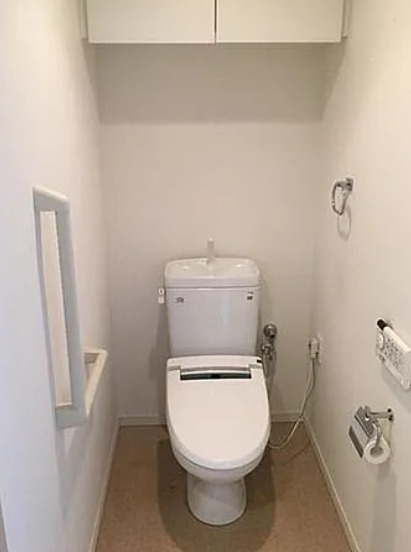 トイレ　※別部屋の参考写真です。