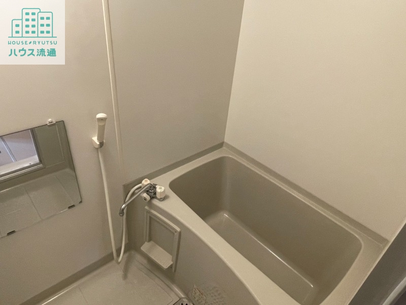 バス・シャワールーム　※写真は別号室です