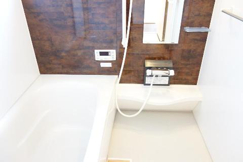 バス・シャワールーム　バス