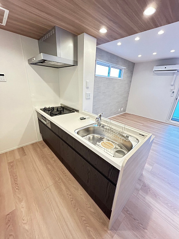 キッチン　キッチンでお料理をお楽しみください