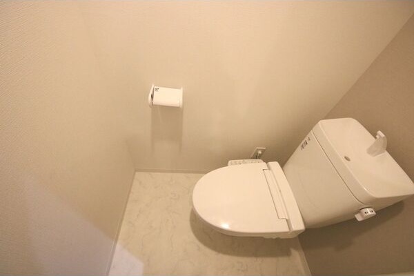 トイレ　名古屋で一番初期費用の安い賃貸専門の不動産会社です(^^)