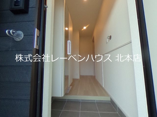 玄関　★レーベンハウスホームページに写真たくさんあります★