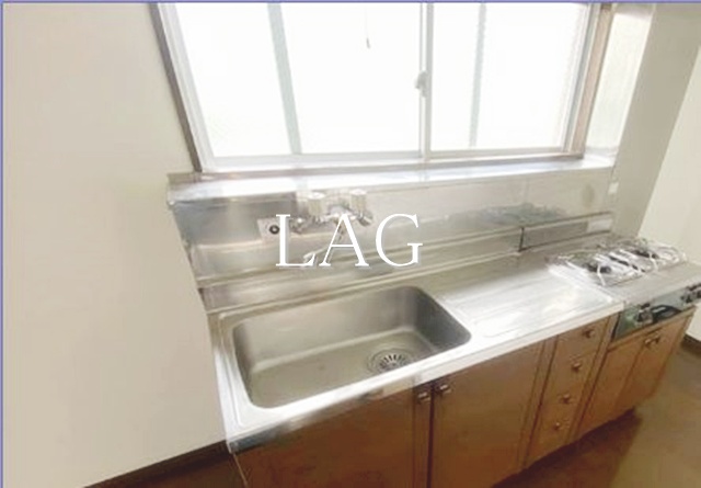 キッチン　キッチンです。