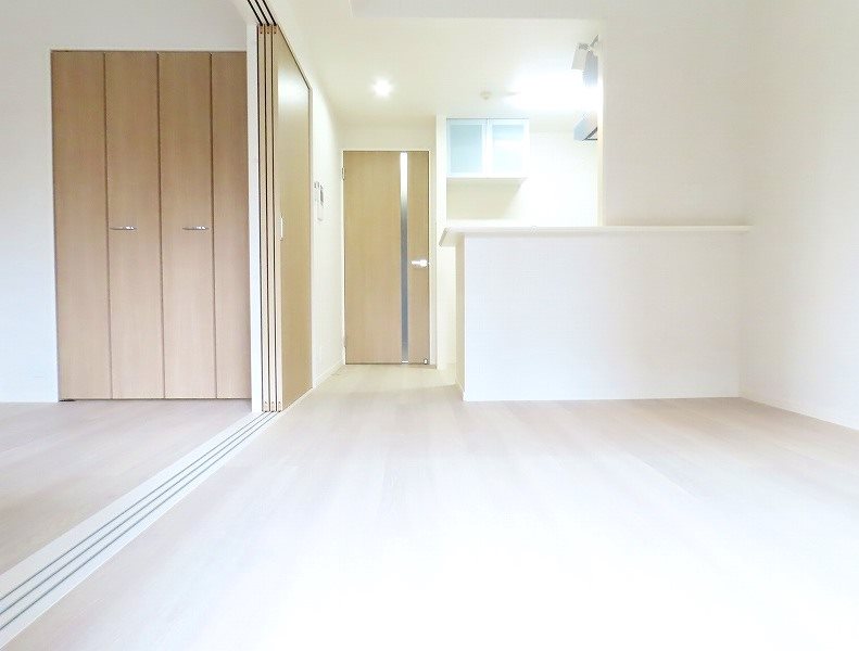 居室・リビング　※同型タイプ写真の為、現状優先。