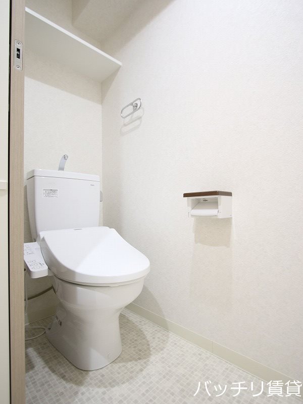 トイレ　※同型タイプ写真の為、現状優先。初期費用分割可能