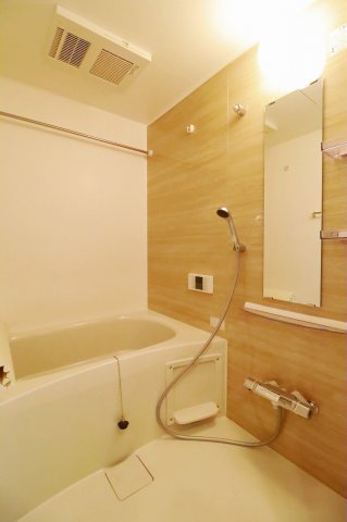 バス・シャワールーム　浴室