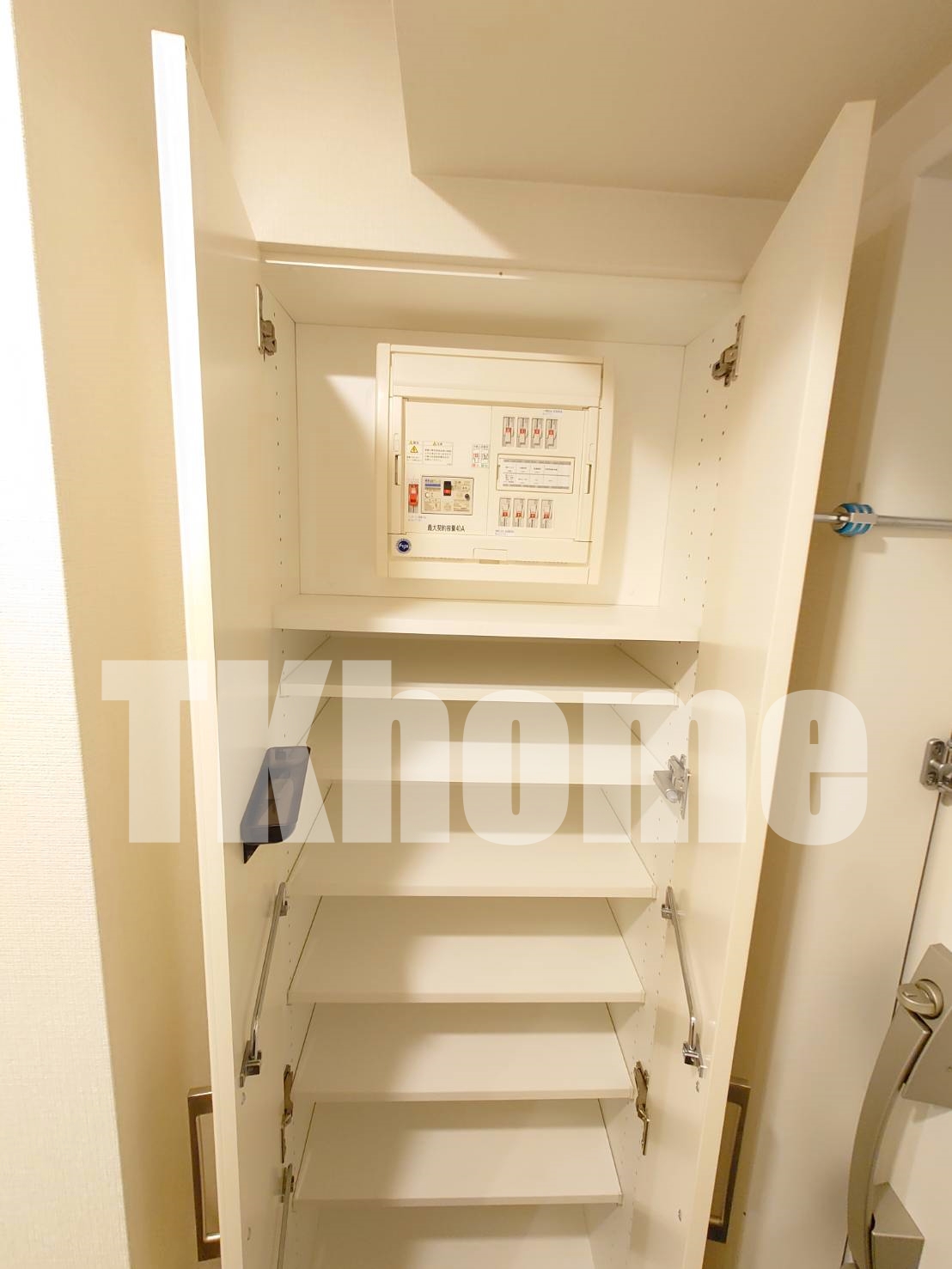 玄関　シューズボックス