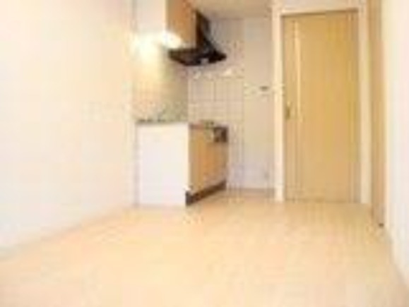 居室・リビング　別号室イメージ