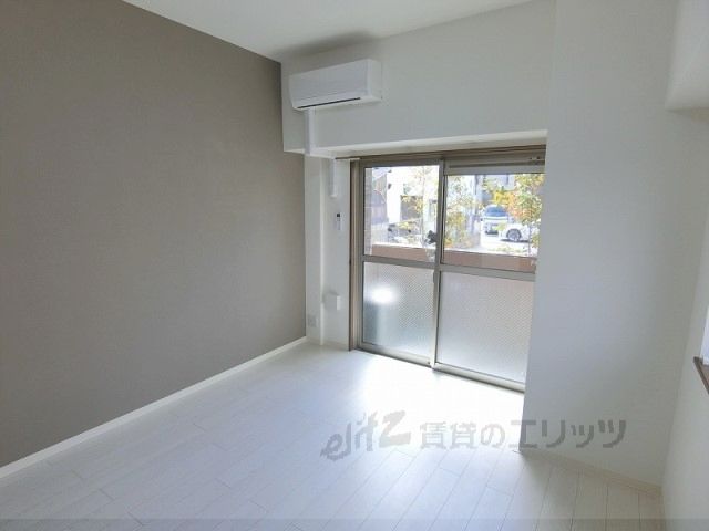 居室・リビング　洋室