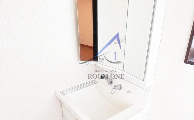 洗面設備　洗面台です。