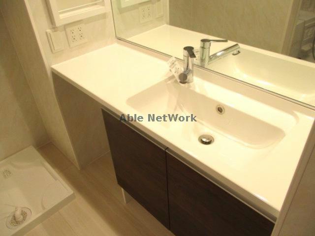 洗面設備　洗髪洗面化粧台