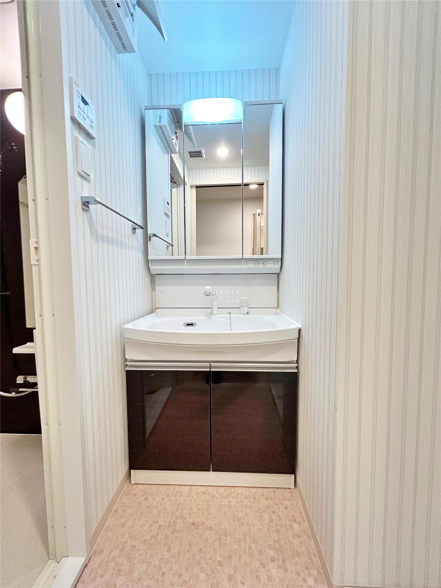 洗面設備　※同仕様写真