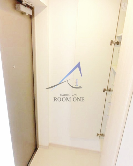 玄関　玄関です。