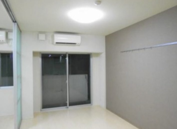 居室・リビング　ゆったり過ごせる居間です