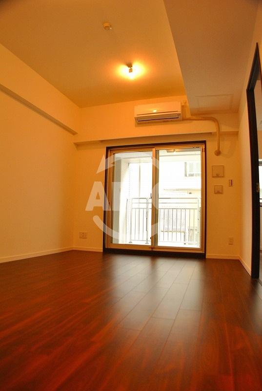 居室・リビング　室内広々です