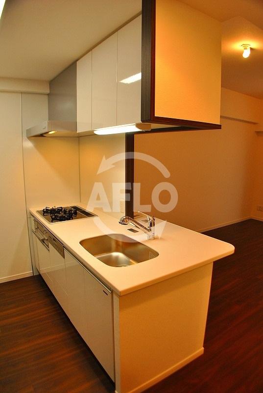 キッチン　ガスコンロ3口