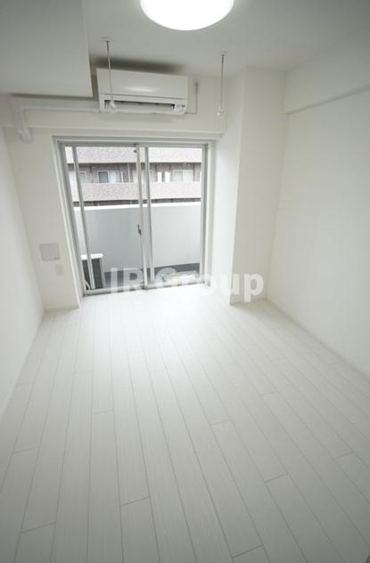 居室・リビング　別室参照