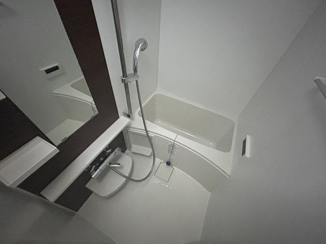 バス・シャワールーム　お風呂です