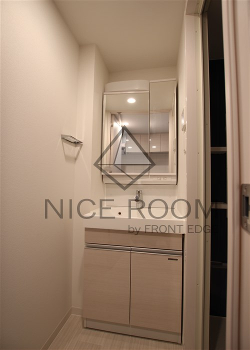 洗面設備　ファーストステージ江戸堀パークサイド　独立洗面台