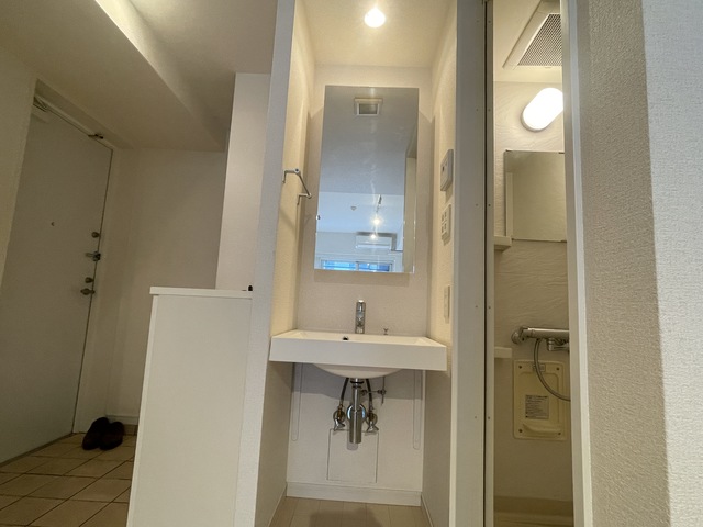 洗面設備　別号室の写真となります。現況優先