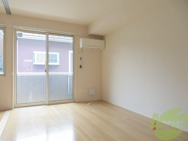 居室・リビング　広くてキレイなＬＤＫが広がっていて、充実した生活が送れそう。