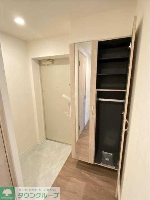 玄関　タウンハウジングレジデンス事業部　恵比寿店・赤坂店までお問…