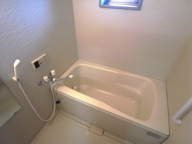 バス・シャワールーム　1日の疲れを癒しましょう。